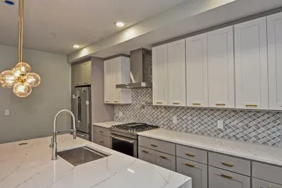 55 Hutchings Street #3