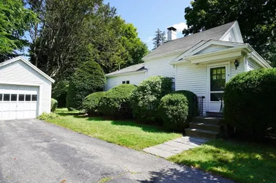 4 Auburn Street