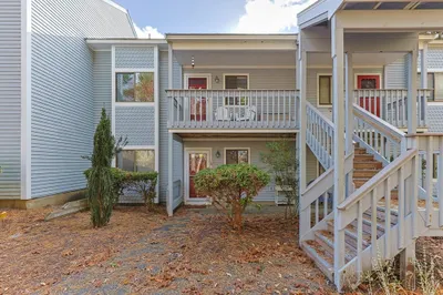 17 Chilton Ln #17 1