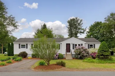 39 White Pine Dr