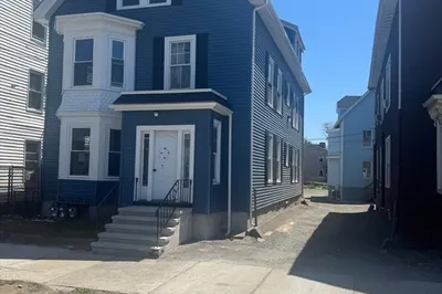 140 S Common St #3 1