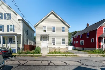 84 Florence St 1