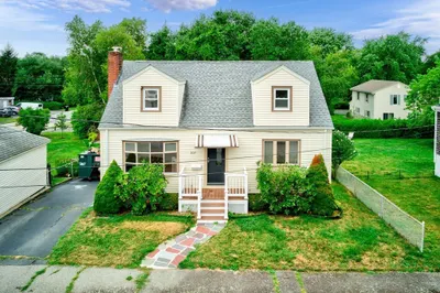 107 Stackhouse St