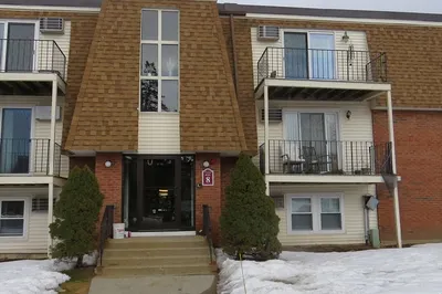 80 Damon Road- Building 8 Rd #307 1
