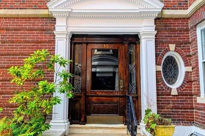 35 Lee Street #11