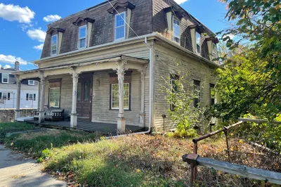 128 Linwood Ave