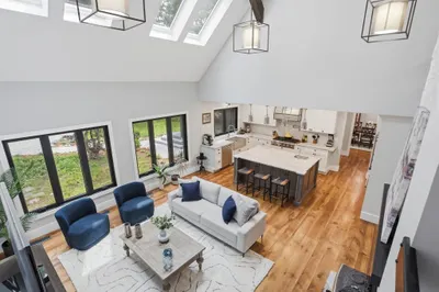 366 River Road 1