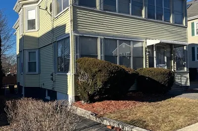 36 Raymond Ave #1