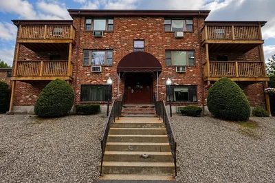 14-a Mayberry Dr #10 1