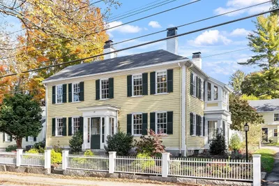 40 Lowell Rd #40 1