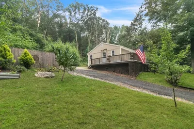 19 Heritage Dr 1