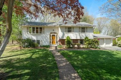 10 Brookbridge Rd