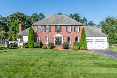 31 Olde Tower Lane 1