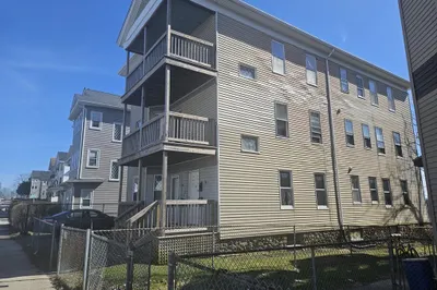 62 Granite St