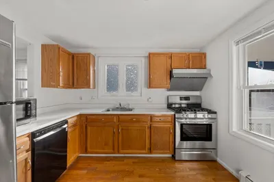 22 Mt Vernon St #B 1