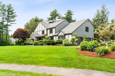 7 Saddle Ridge Road 1