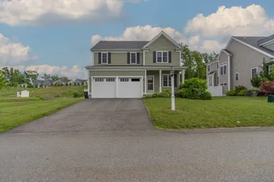135 Black Birch Dr 1