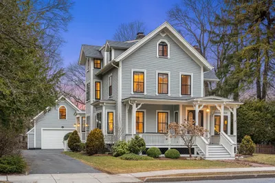 102 Sudbury Rd 1
