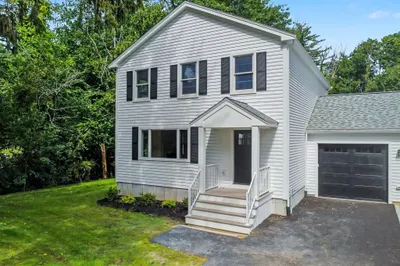 7b Lakeshore Dr 1