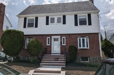 69 Wilmington Ave 1