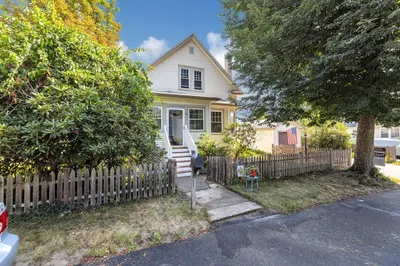 39 Arbor Lane