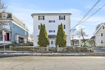 14 W Water Street #3 1