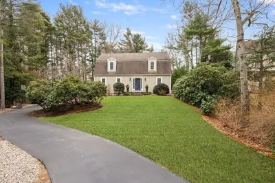 91 Brick Hill Ln 1