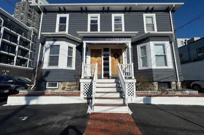 58 Hichborn Street #2