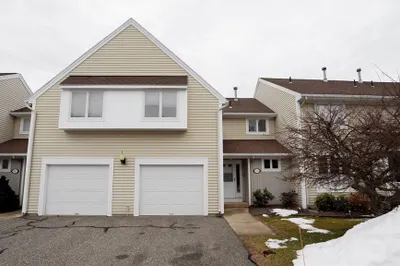 2205 Boston Road #M120 1