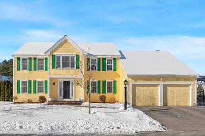 42 Lexington Drive 1