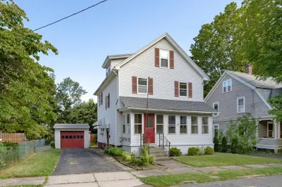 18 Dickinson St 1