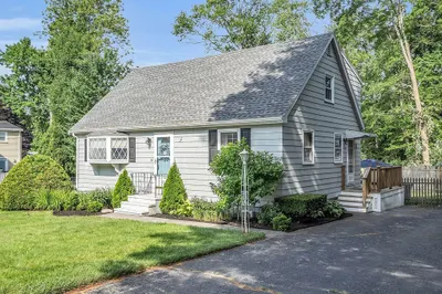 18 Skelton Rd 1