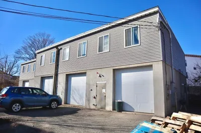 36 Arch St #2 1
