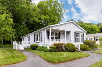 57 Mountain Ash Dr 1