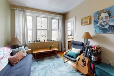 1625 Commonwealth Ave #9