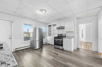 50 West St #3 1