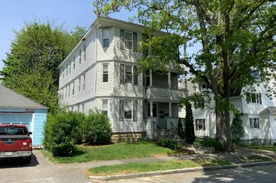135 Cohasset St 1