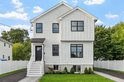54 Cypress St #54 1