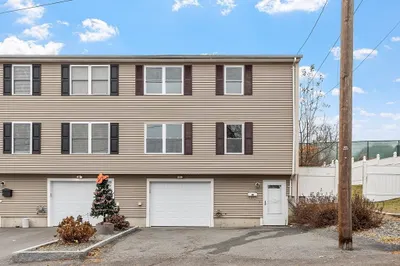 4 Moran Court #4 1