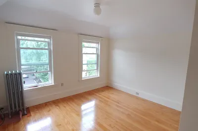 28 Commonwealth Rd #3 1