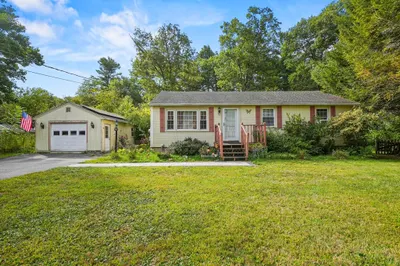 31 Rawson Avenue 1