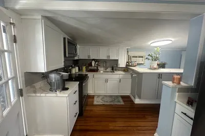 155r Seminole Ave 1