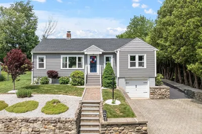 50 Burrage Ave 1