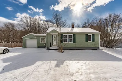 444 Westfield Rd 1
