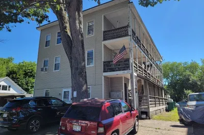 127 Silver Lake St