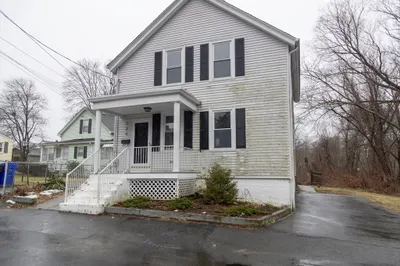 224 Francis Ave 1