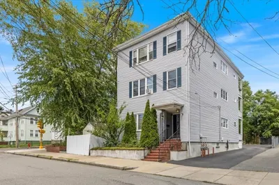 34 Henry St #34 1