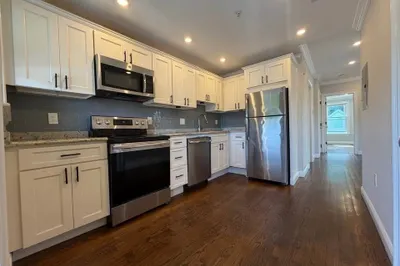 41 W Walnut Park #3 1