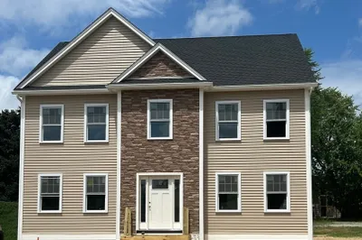 80 Bunker Hill 1