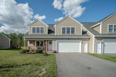 81 Ariel Cir #81 1